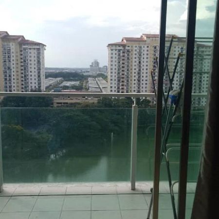 11-Modern Homestay Palazio Lake View Mount Austin Palazio Near Aeon Themepark Toppen Ikea ยะโฮร์บาห์รู ภายนอก รูปภาพ