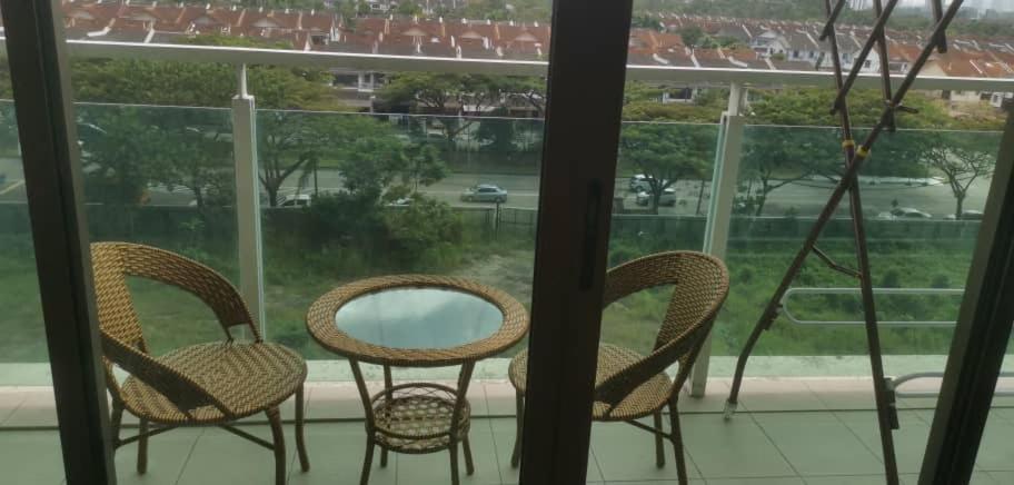 11-Modern Homestay Palazio Lake View Mount Austin Palazio Near Aeon Themepark Toppen Ikea ยะโฮร์บาห์รู ภายนอก รูปภาพ